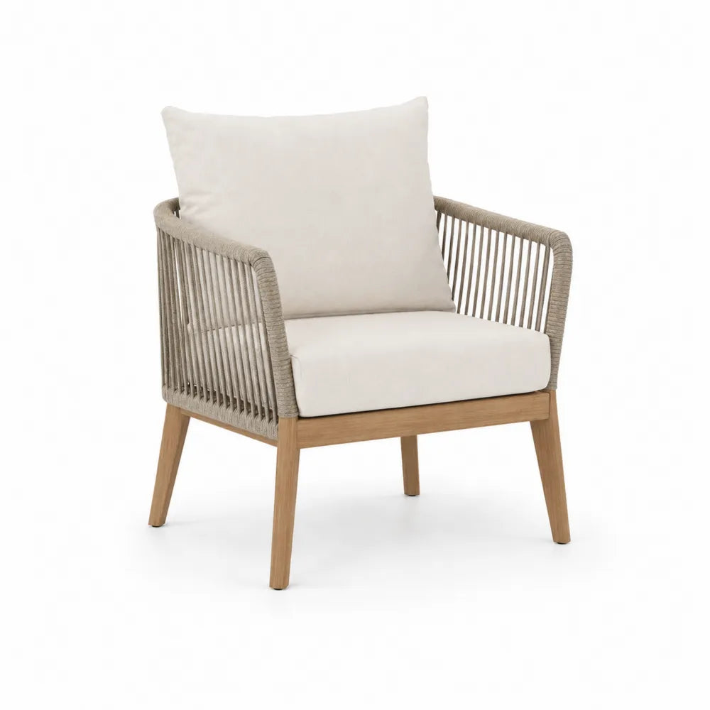 Stuhl aus Holz mit Polyrattan-Seil und Beigen Kissen